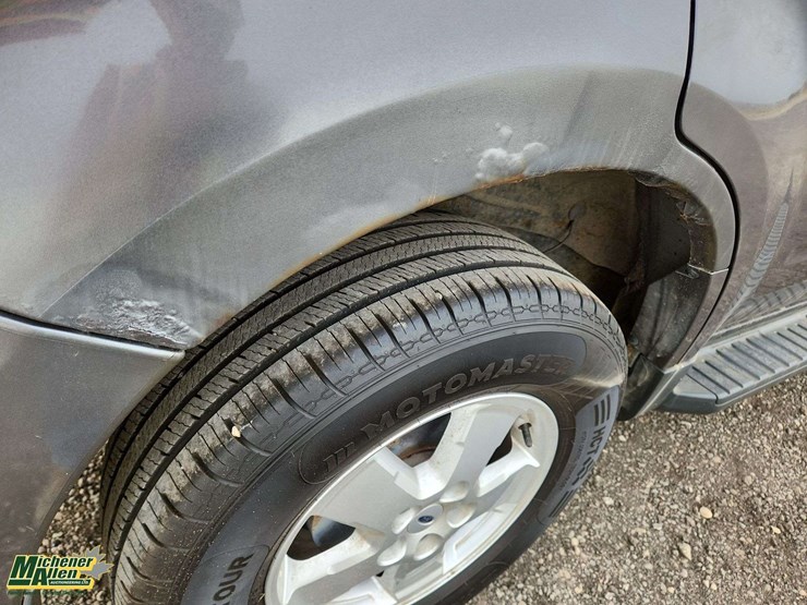 2009-ford-escape-image-41