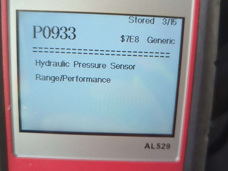 2019-ram-1500-classic-image-21