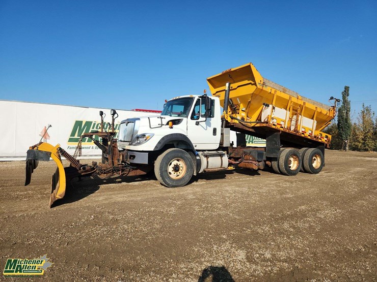2016-international-workstar-7600-image-25
