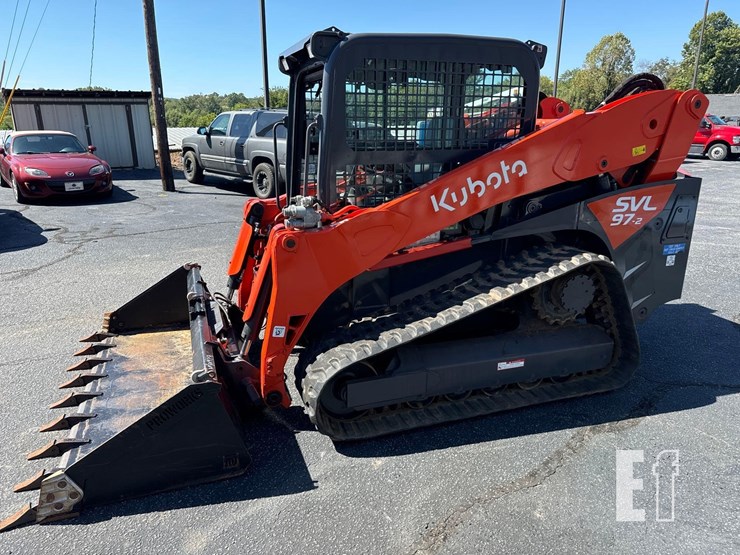 2021-kubota-svl97-2-image-1