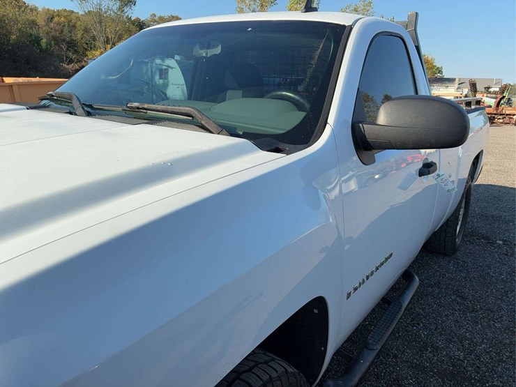 2008-chevrolet-silverado-image-6
