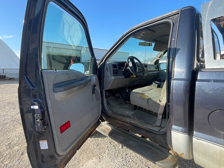 2000-ford-f250-xl-image-44