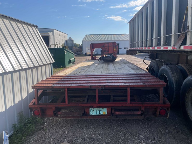 #1892-•-1991-hillsboro-dual-axle-gooseneck-flatbed-trailer-(has-wi-title)-image-3