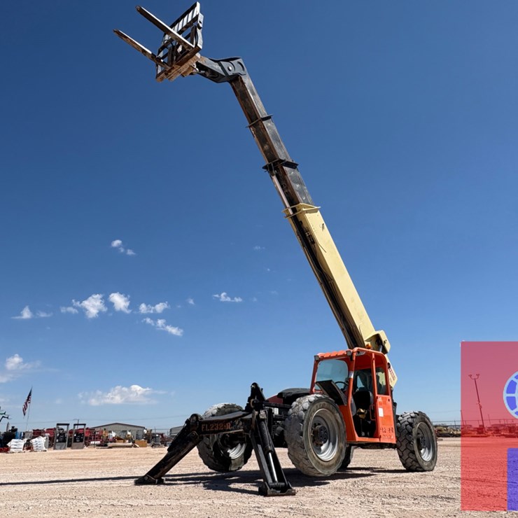 2015 JLG G12-55A