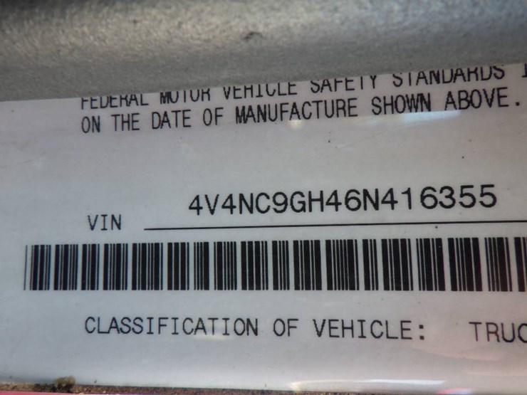 2006-volvo-vnl780-image-13