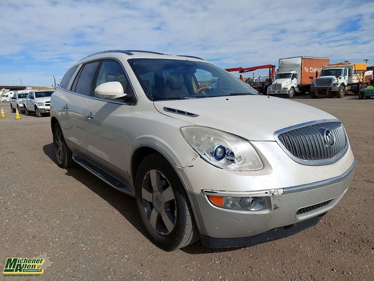 2009-buick-enclave-cxl-image-2