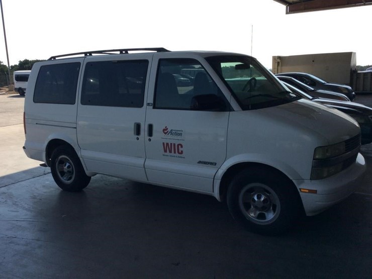 2002-chevrolet-astro-image-5