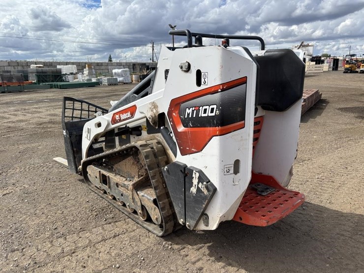 2023-bobcat-mt100-image-4