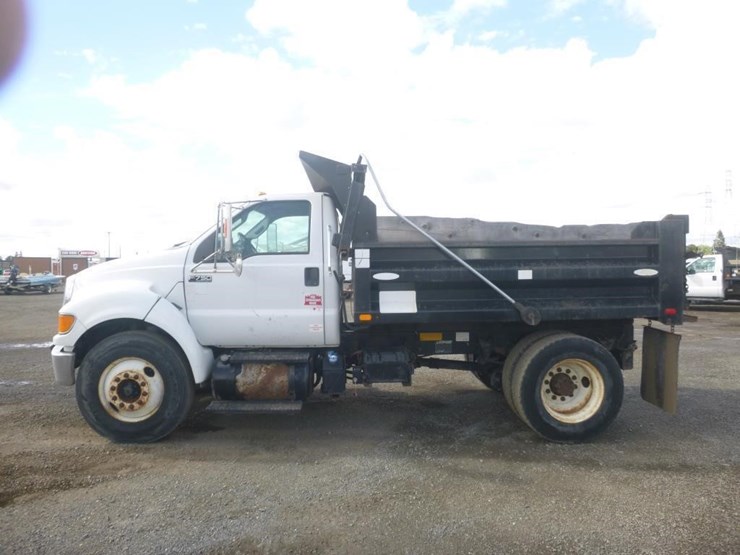 2015-ford-f750-image-5