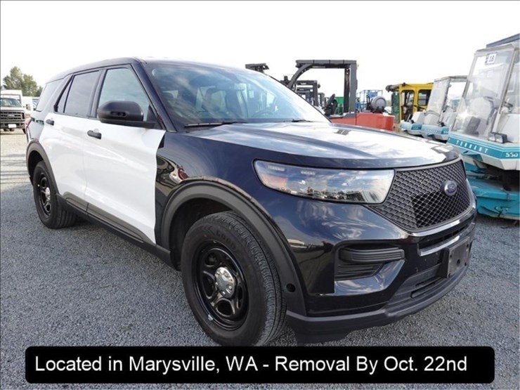 2020-ford-explorer-image-13