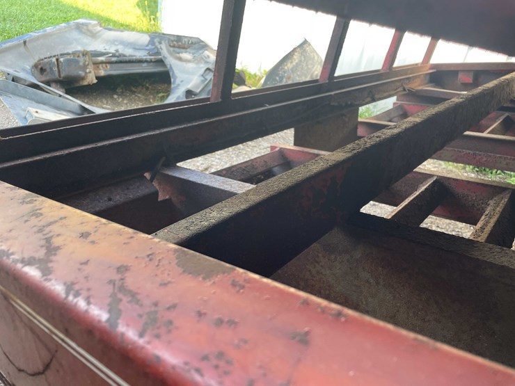 #1892-•-1991-hillsboro-dual-axle-gooseneck-flatbed-trailer-(has-wi-title)-image-20