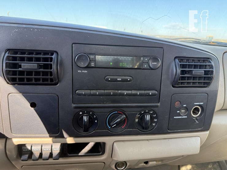 2006-ford-f450-sd-image-41