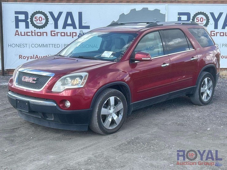 2012-gmc-acadia-suv-image-1