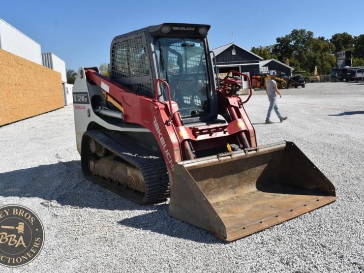 2020-takeuchi-tl12r2-image-5