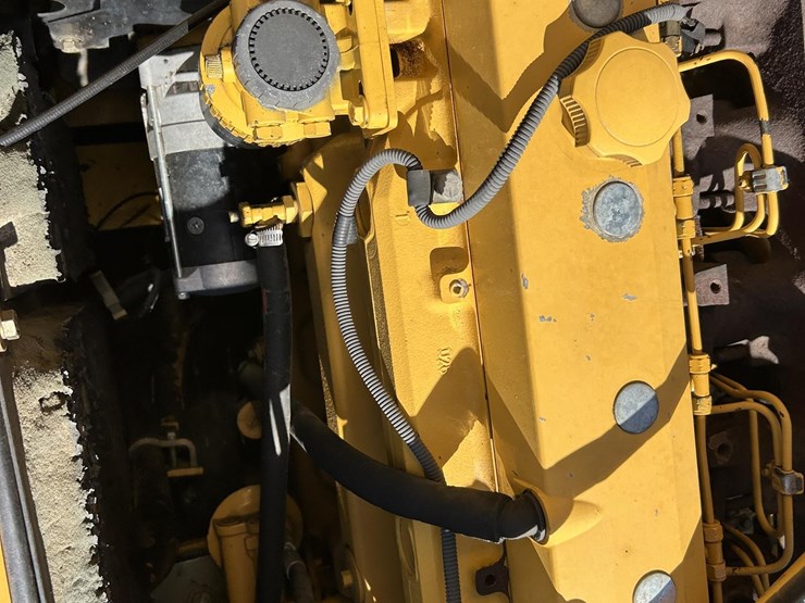deere-200-lc-image-75
