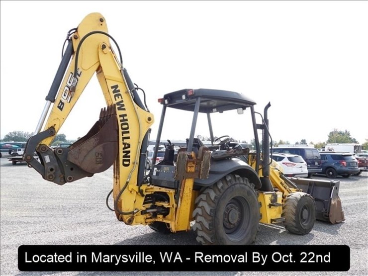 2017-new-holland-b95c-image-25
