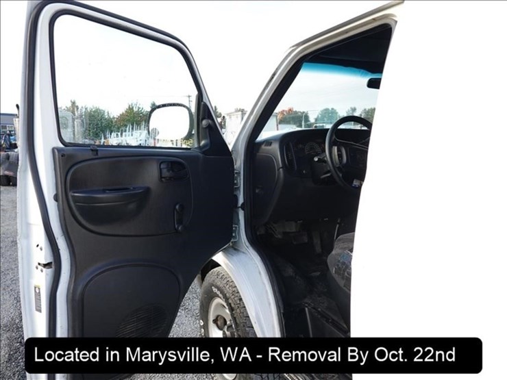 2003-dodge-ram-1500-image-2