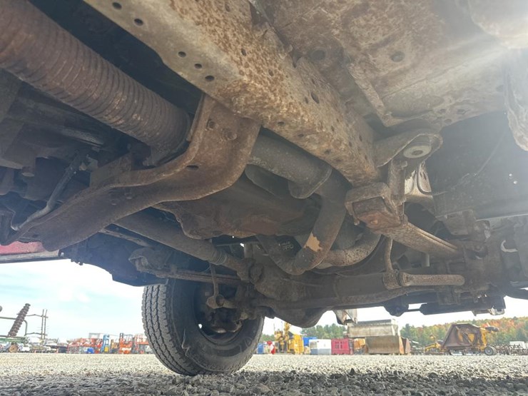 2003-ford-f350-image-40