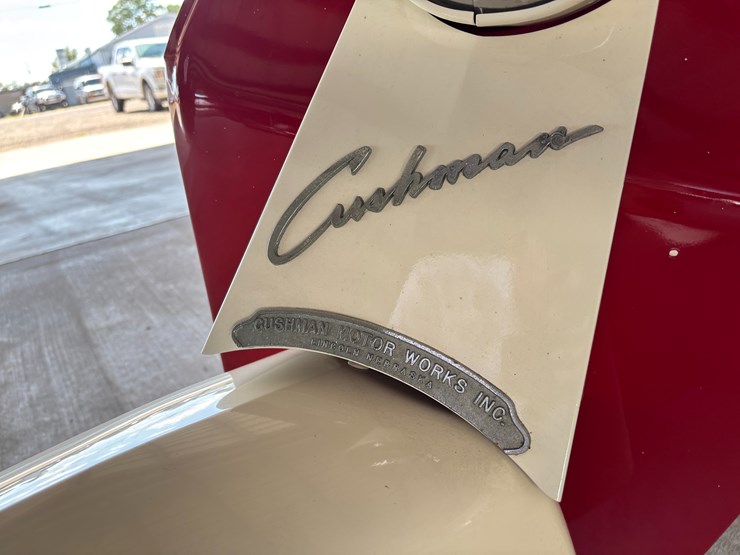 #224-•-1960-cushman-road-king-|-no-title-image-7