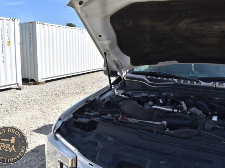 2017-ford-f550-image-62