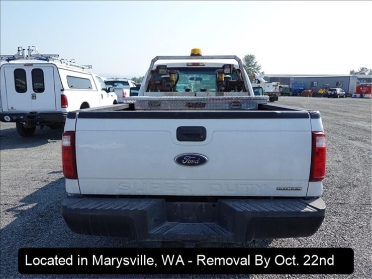 2015-ford-f250-xl-image-17