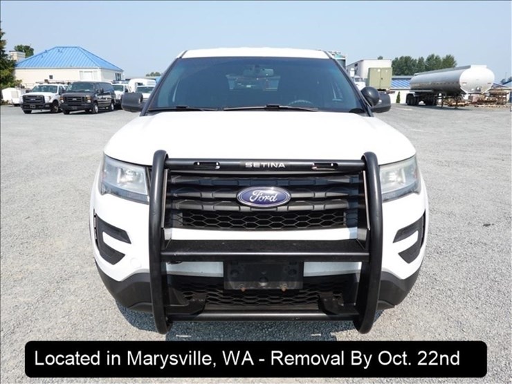 2017-ford-explorer-image-14