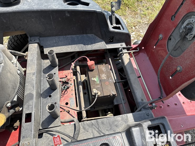 toro-ss-5000-zero-turn-lawn-mower-image-18