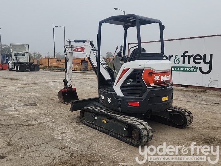 2022-bobcat-e35-image-3