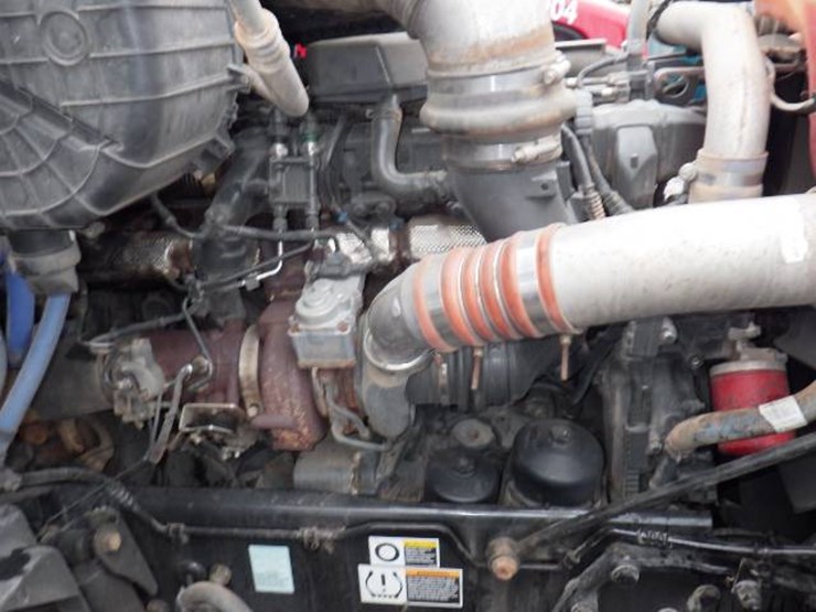 2019-kenworth-t680-image-16
