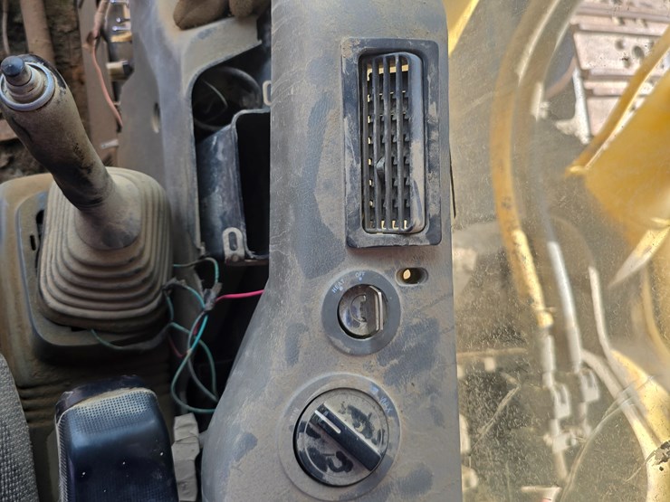 komatsu-pc750-se-image-101