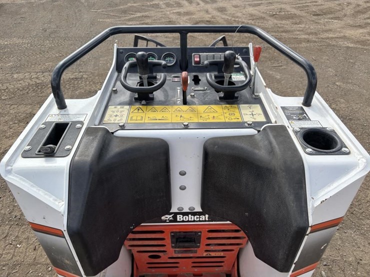 2023-bobcat-mt100-image-33