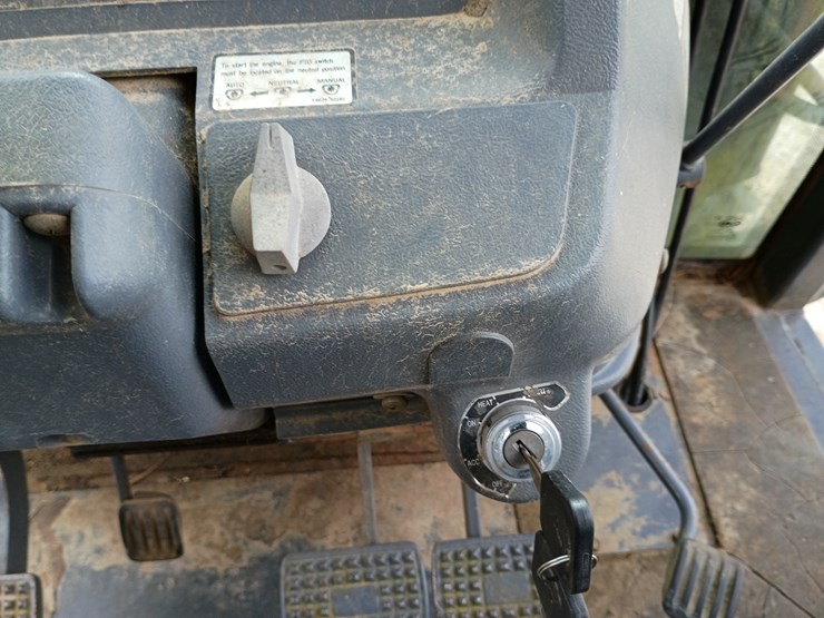 2004-kioti-dk65c-image-33