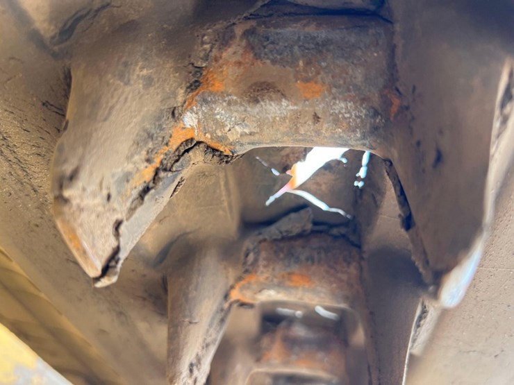 caterpillar-259d3-image-12