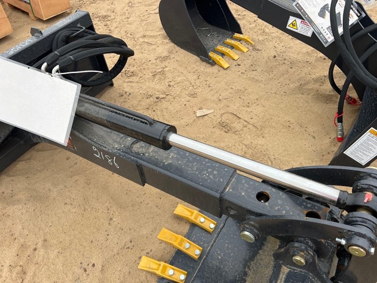 unused-landhonor-bh-12-72d-backhoe-digger-arm-image-6