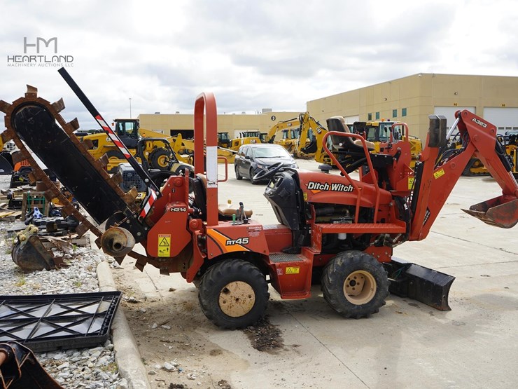 2017-ditch-witch-rt45-image-2