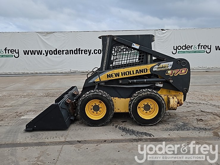 new-holland-l170-image-3