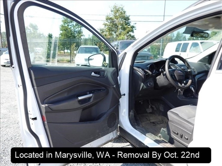 2018-ford-escape-se-image-3