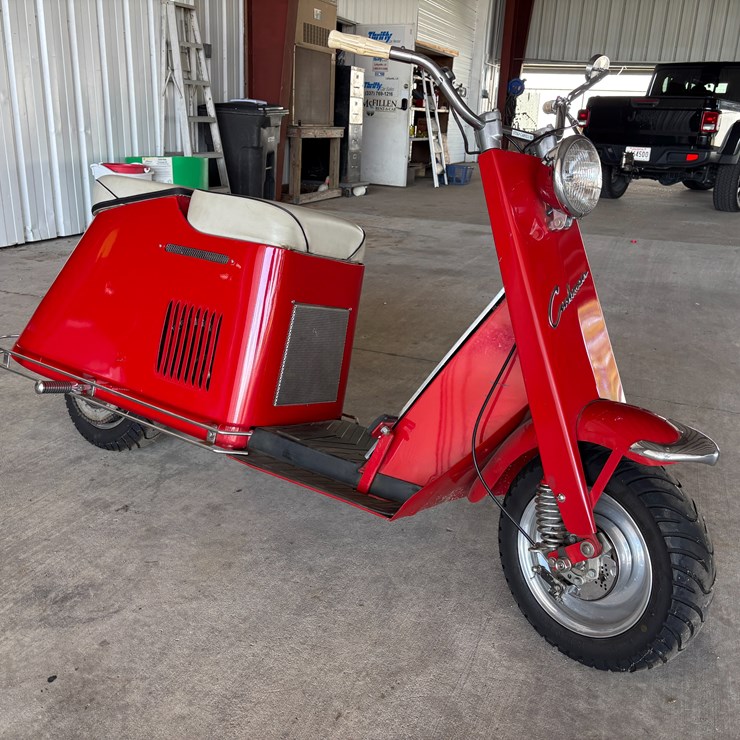#225 • 1948 SERIES 50 CUSHMAN