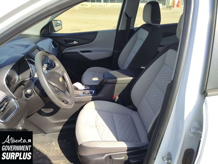 2020-chevrolet-equinox-image-14