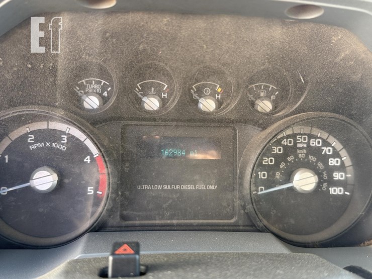 2013-ford-f550-sd-image-11