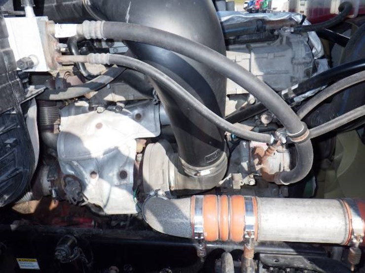 2018-freightliner-cascadia-125-image-14