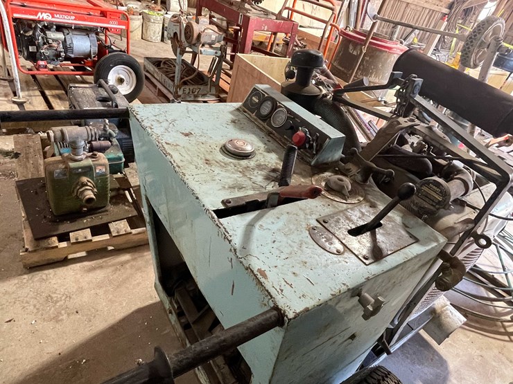 #1935-•-target-concrete-road-saw-image-14