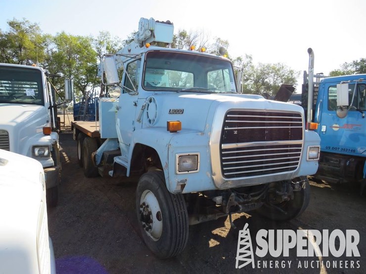 1987-ford-l9000-image-2