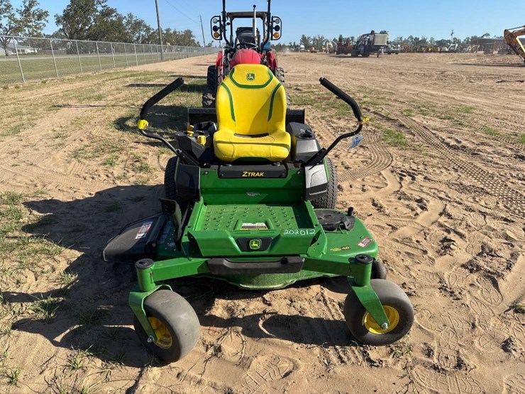 john-deere-la-image-2