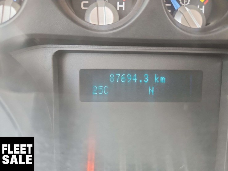 2013-ford-f550-image-15