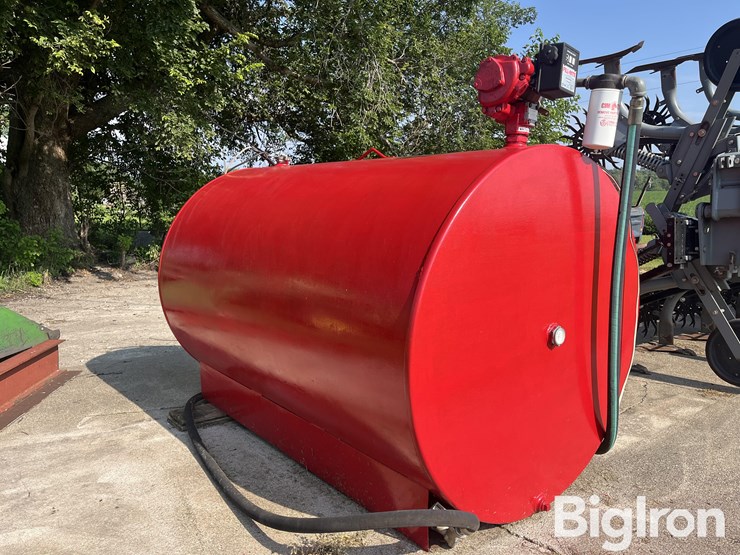 700a-diesel-tank-w/pump-image-3