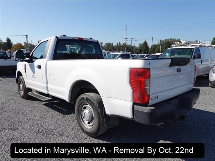 2020-ford-f250-xl-image-11