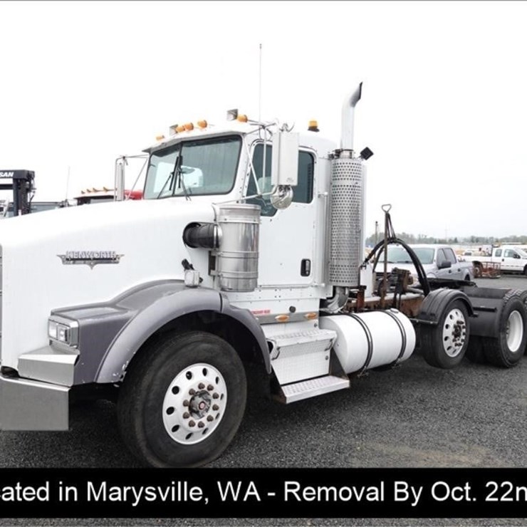 2003 KENWORTH T800B