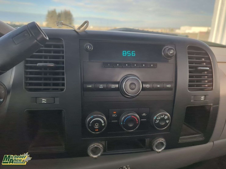 2009-chevrolet-silverado-1500-image-12