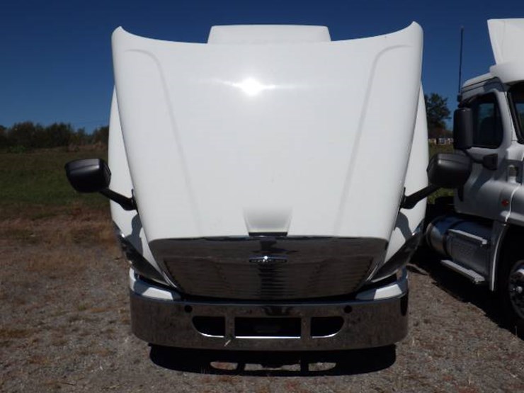 2019-freightliner-cascadia-125-image-14